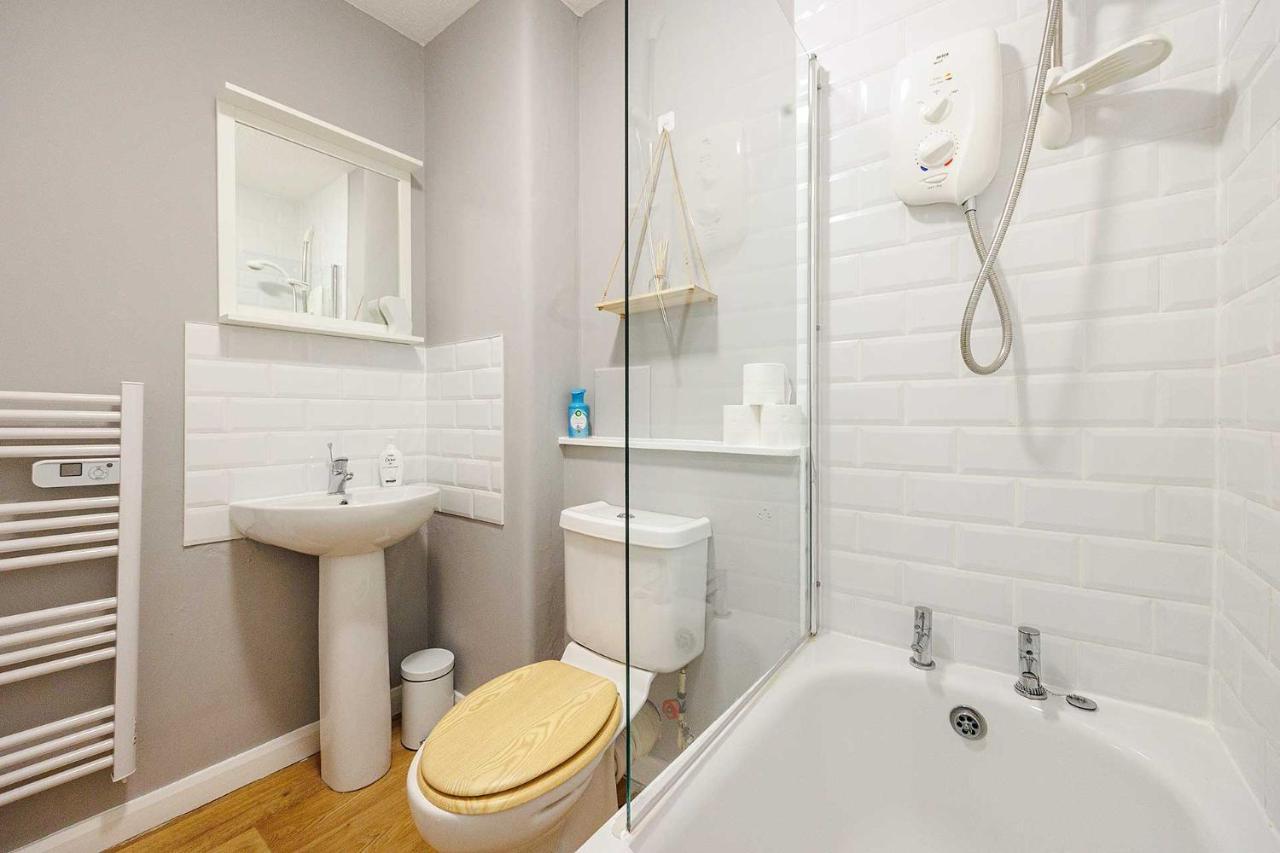 Linlithgow Apartment ภายนอก รูปภาพ
